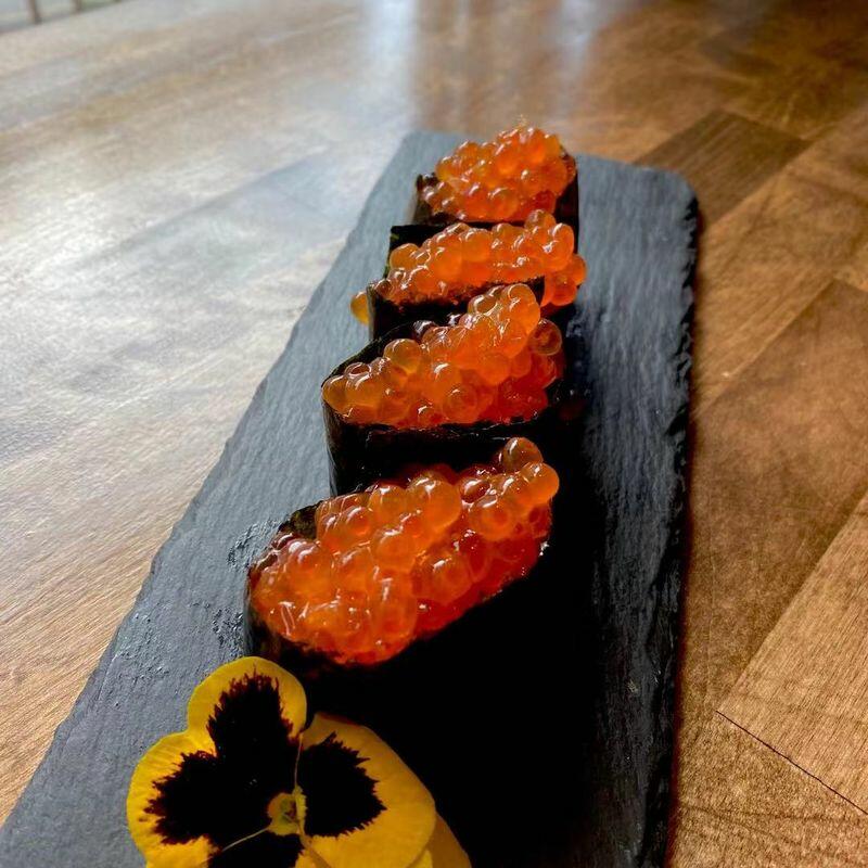 Ikura Nigiri